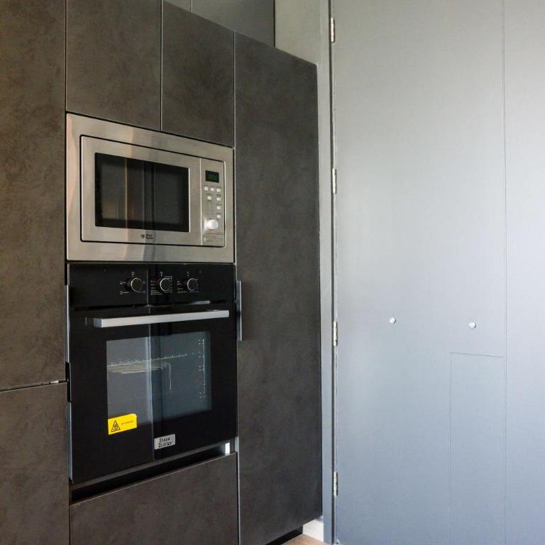 Prime 1BR Flat in Las Condes with Private Parking - Apartment - 23