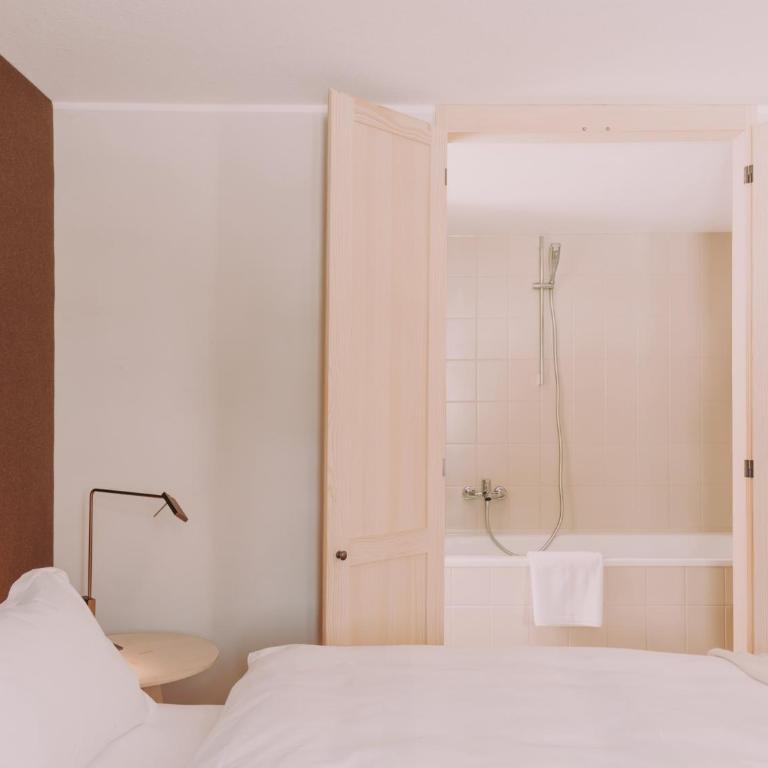 Sandbur Das Walserhaus - Suite mit Balkon - 6