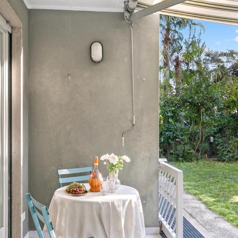 Riva's Garden Home - Happy Rentals - Apartment - 16