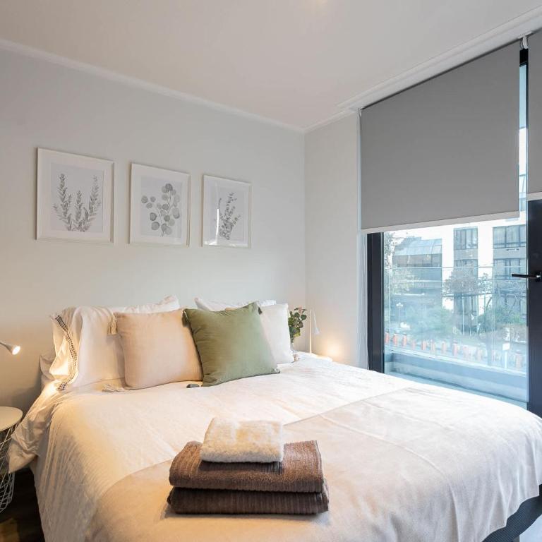Charming 1BR Providencia Retreat with Pool Access - Apartment - 3