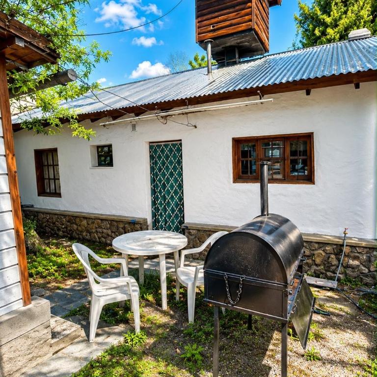 Lo de TOTA - Two-Bedroom House - 2