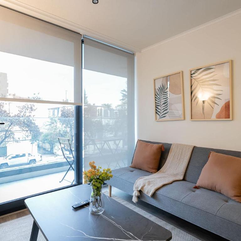 Modern 1BR Flat in Prime Location Ricardo Lyon - Apartment - 1
