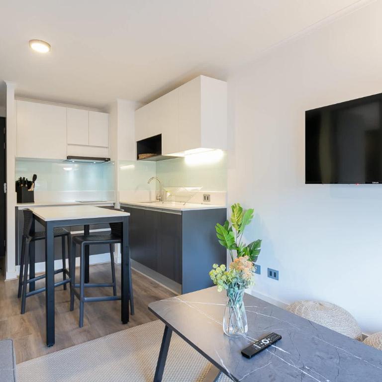 Modern 1BR Flat in Prime Location Ricardo Lyon - Apartment - 3