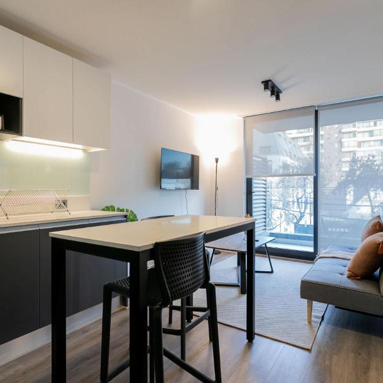 Modern 1BR Flat in Prime Location Ricardo Lyon - Apartment - 7