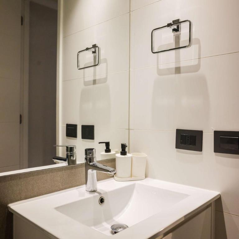 Chic Urban Retreat 1BR Apartment in Providencia - Apartment - 24