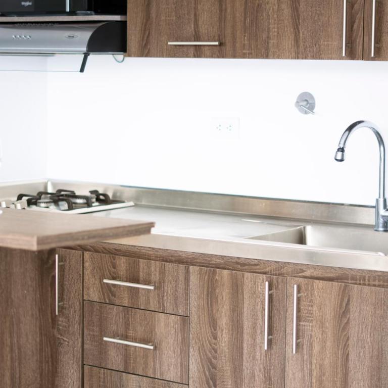 Modern Loft Near The Tesoro Mall - One-Bedroom Apartment - 12