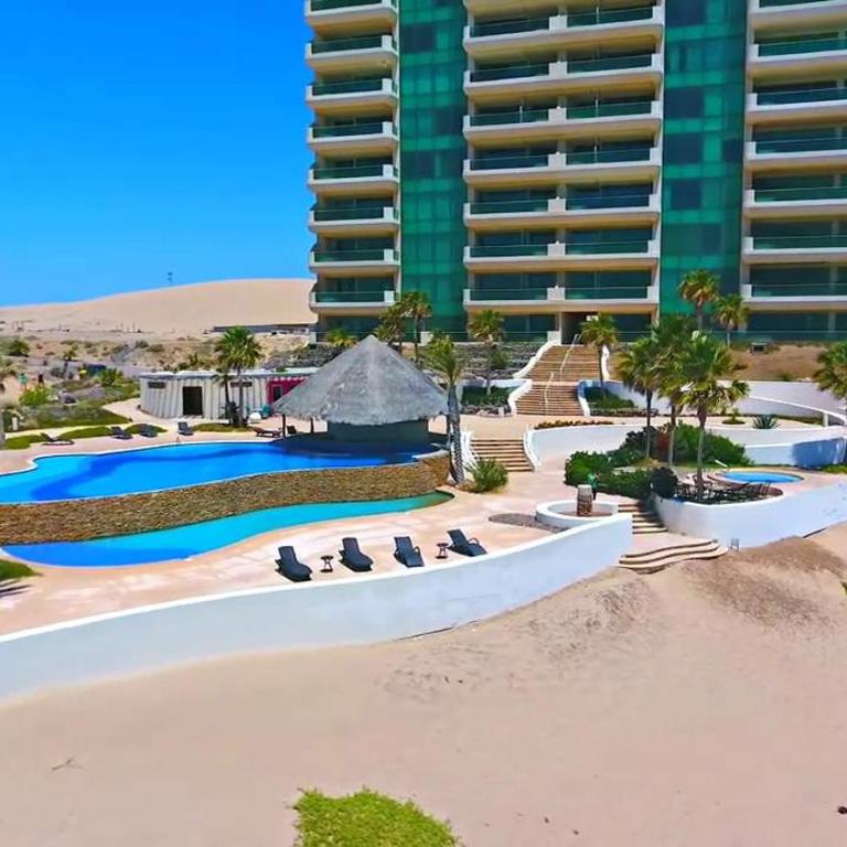 Beachfront Luxury at Tessoro 3BR Sleeps 8 - Apartamento - 53