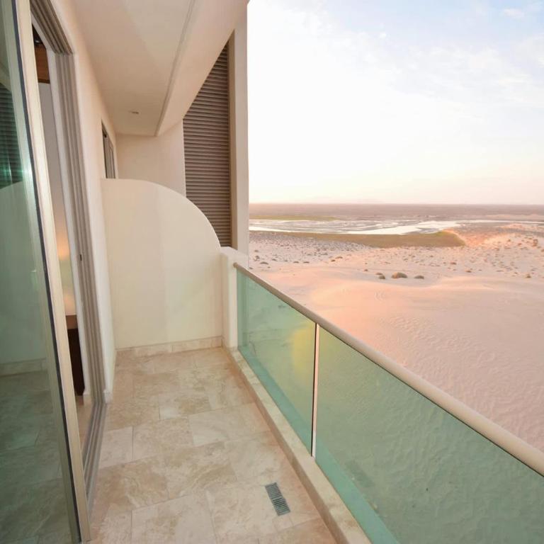 Beachfront Luxury at Tessoro 3BR Sleeps 8 - Apartamento - 56