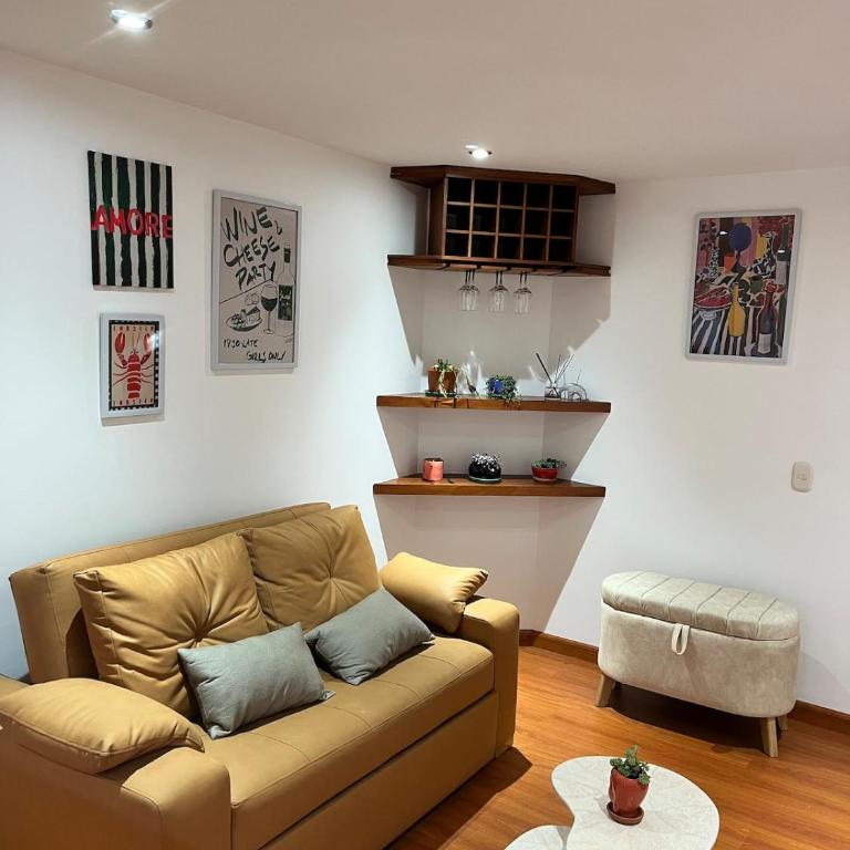 Lindo y cómodo cuarto doble en Cedritos - Apartamento de 1 dormitorio - 1