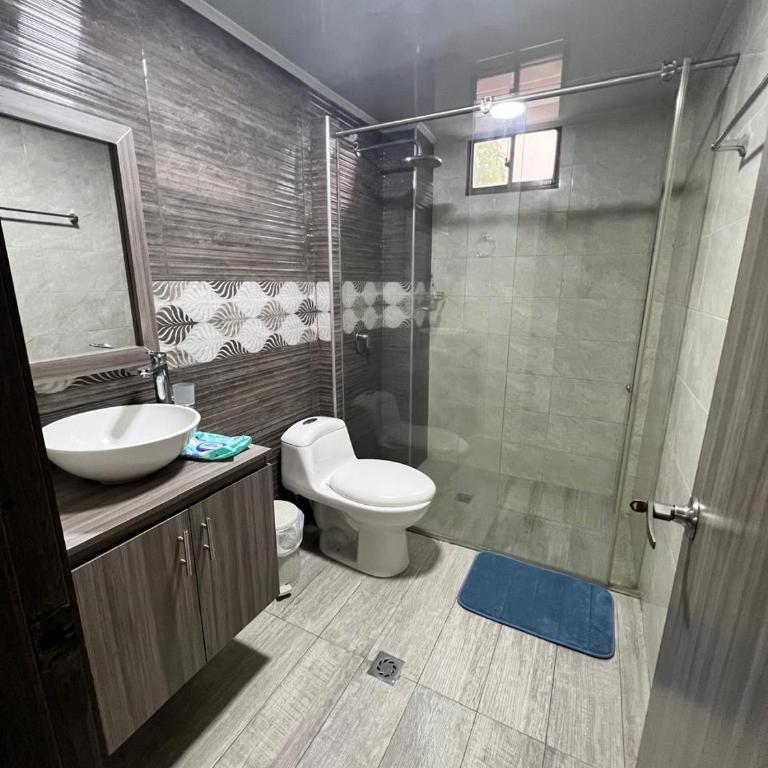 Apartamento amplio y familiar rodadero sur - One-Bedroom Apartment - 12