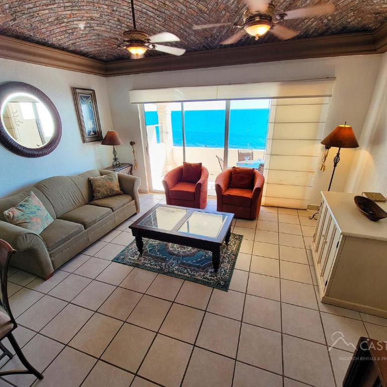 Family Condo Sea View Sleeps 11 Pool & Spa - Apartamento - 1