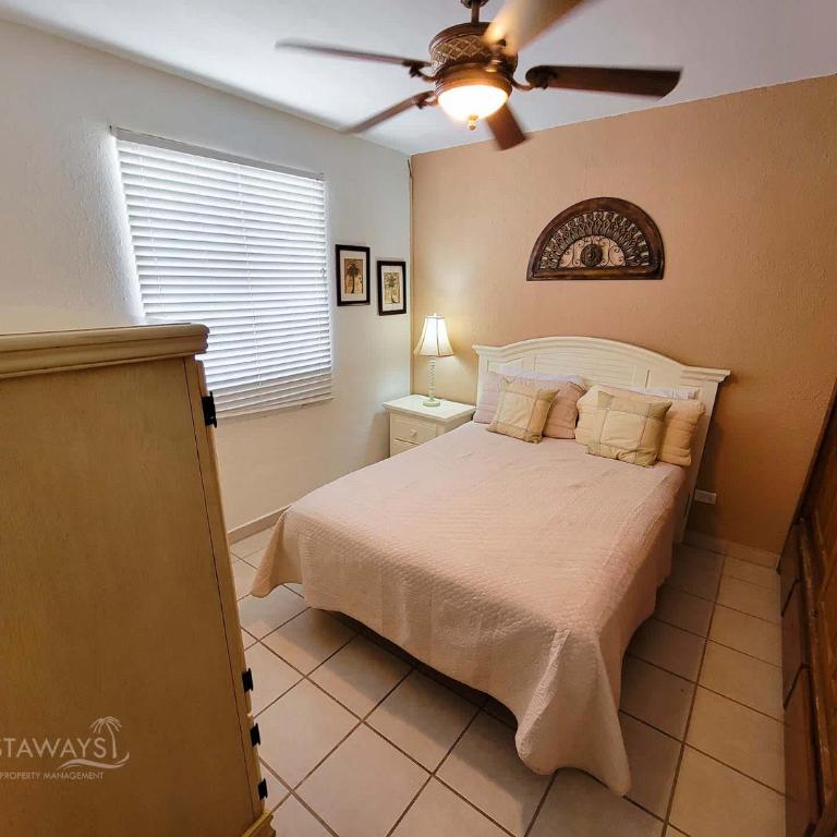 Family Condo Sea View Sleeps 11 Pool & Spa - Apartamento - 13