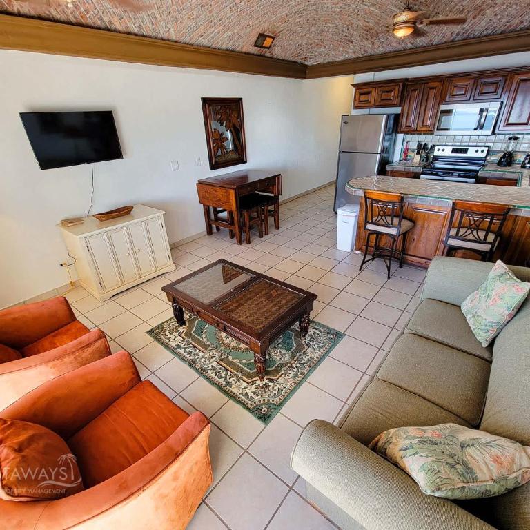 Family Condo Sea View Sleeps 11 Pool & Spa - Apartamento - 19