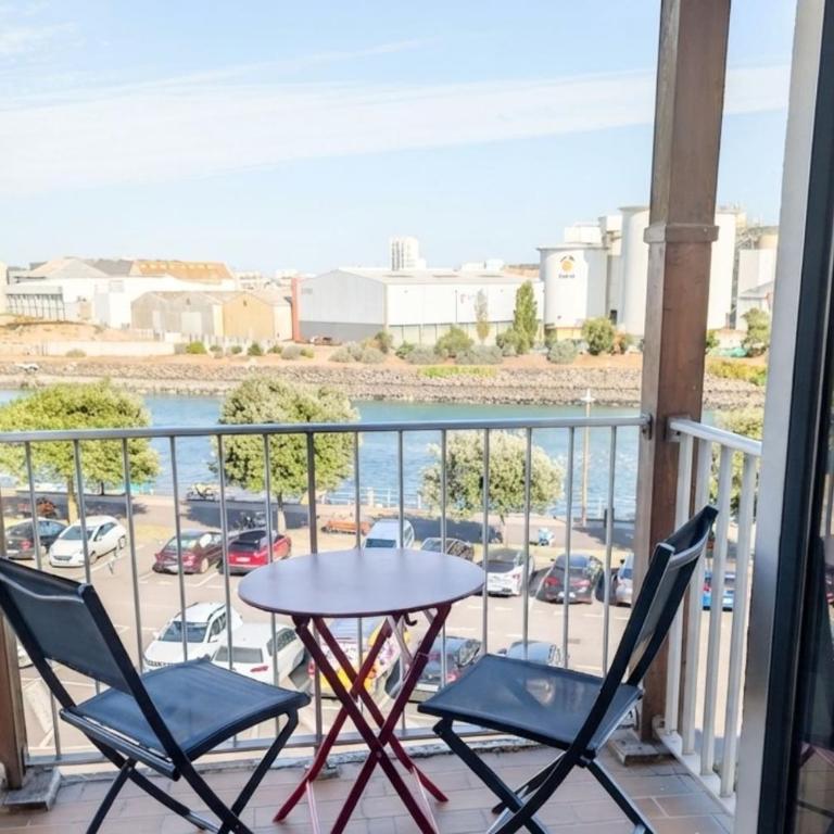 Mezzanine studio with balcony in Les Sables - Appartamento - 18