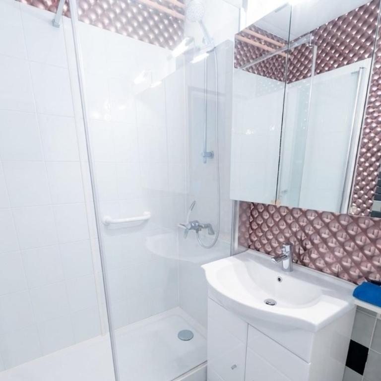 Mezzanine studio with balcony in Les Sables - Appartamento - 11