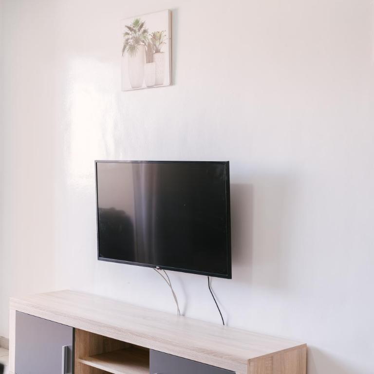 Apartamento Plaza El Molino - Two-Bedroom Apartment - 65