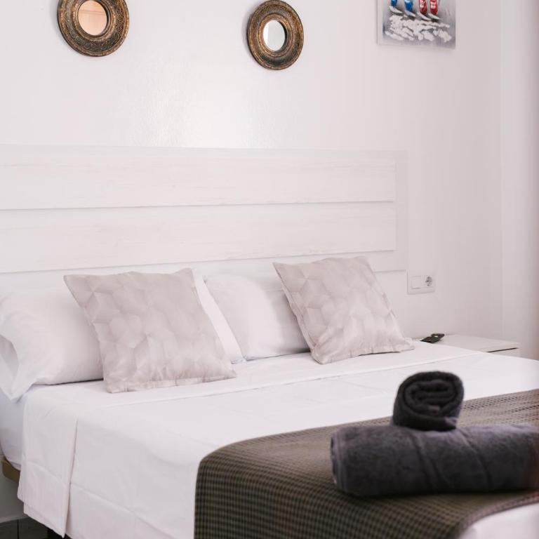 Apartamento Plaza El Molino - Two-Bedroom Apartment - 2