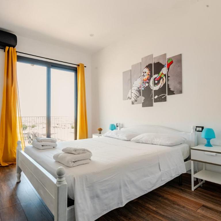 Penthouse of Castle - Three-Bedroom Apartment - 36
