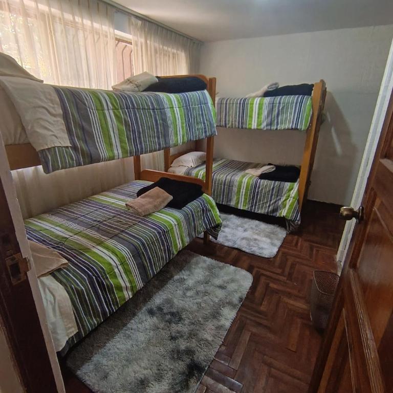 Casa de Liam y Max - Standard Family Room - 4