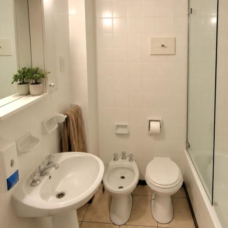 Tu Hogar en el Corazón de Mendoza, Parking Privado Gratis - Apartamento familiar de 1 dormitorio - 2