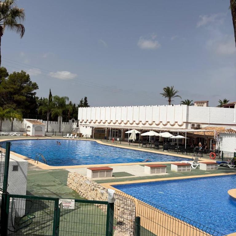 Apartamento con 2 Habitaciones, Coqueto, Acogedor en Calablanca - Apartment mit 2 Schlafzimmern - 5