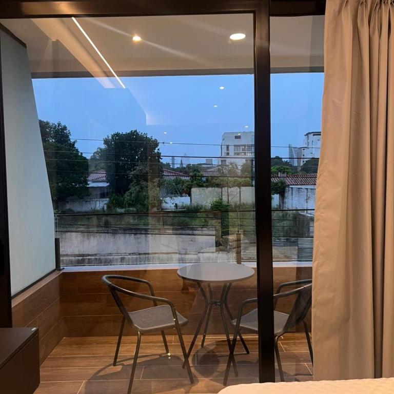 Balcon - TV cable - Piscina - Gym - Sauna - Juegos - One-Bedroom Apartment - 12