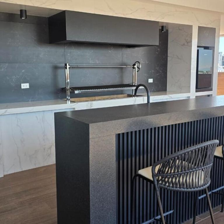 Balcon - TV cable - Piscina - Gym - Sauna - Juegos - One-Bedroom Apartment - 22