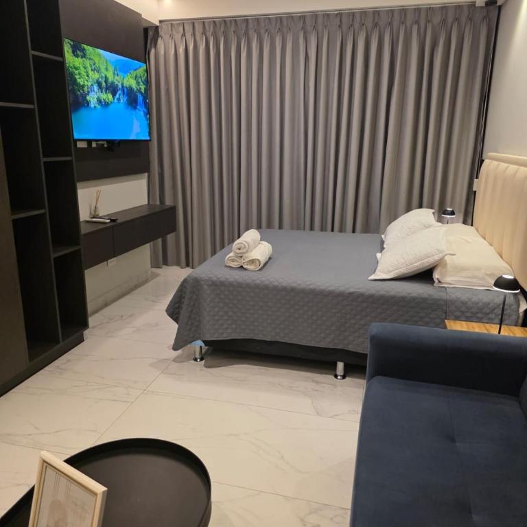 Balcon - TV cable - Piscina - Gym - Sauna - Juegos - One-Bedroom Apartment - 29