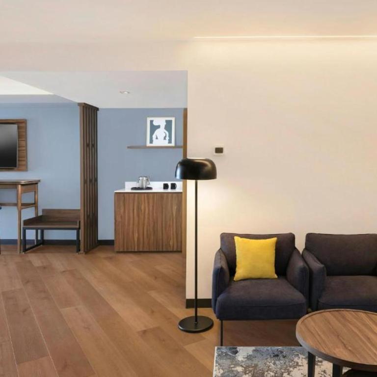 Le Méridien Mexico City Reforma - Superior Suite, 1 Bedroom Suite, 2 Double, Sofa bed - 3