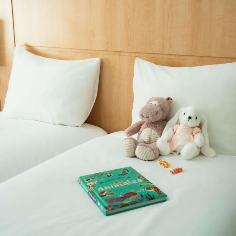 Ibis Barcelona Plaza Glòries 22@ - Habitación Doble Estándar - 2 camas - 7