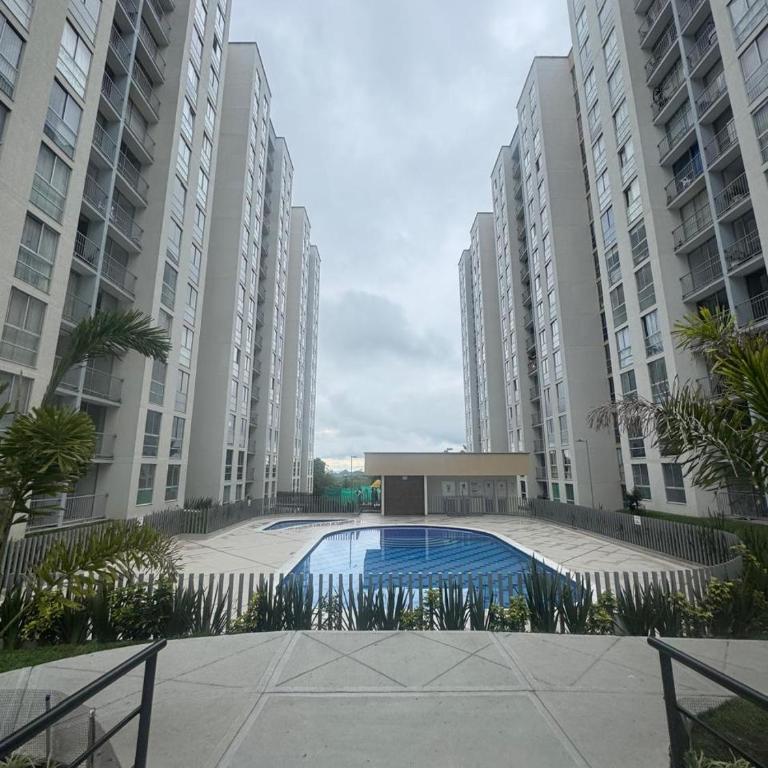 Hermoso apartamento con parqueadero norte de armenia - Apartamento de 3 dormitorios - 1