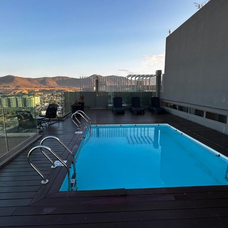 Modern apt, Pet friendly, Free parking - Apartamento de 2 dormitorios - 18