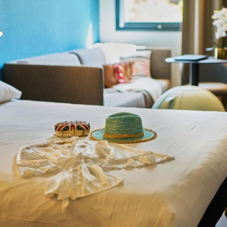 Ibis Sarlat Centre - Chambre Confort avec Lit Double et Canapé-Lit Simple - 8