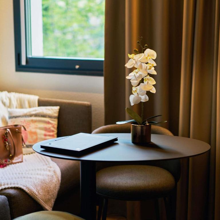 Ibis Sarlat Centre - Chambre Confort avec Lit Double et Canapé-Lit Simple - 7