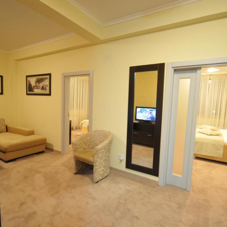 Garni Hotel Nevski - Veliki Porodični Apartman tipa "Suite" - 4