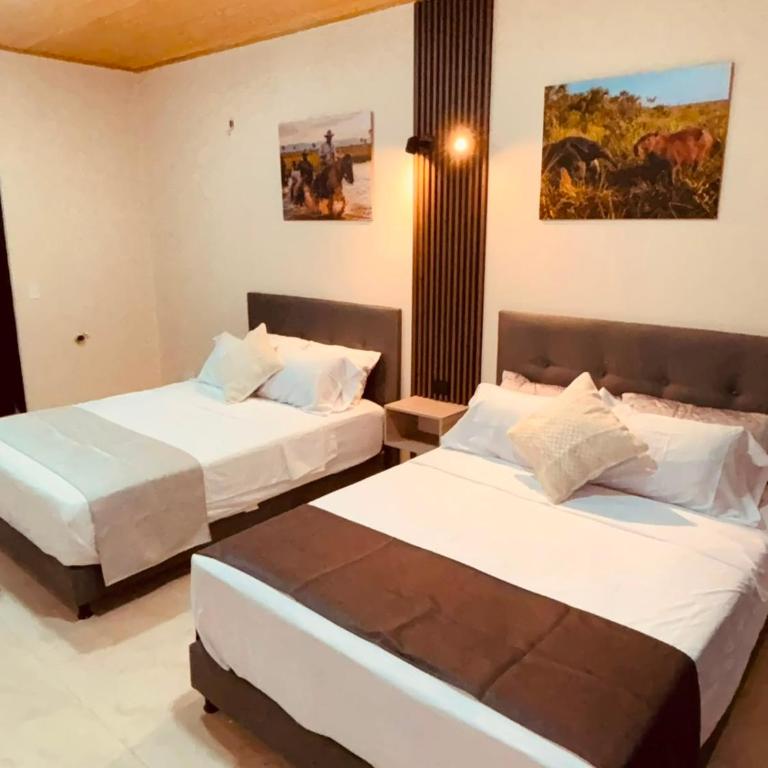 Hotel del Parque Arauca - Habitación Deluxe (2 adultos + 1 niño) - 2