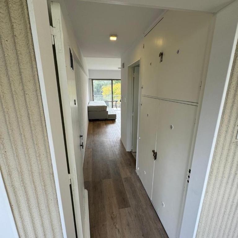 Excellent Property Aparthouse - One-Bedroom Apartment - 58