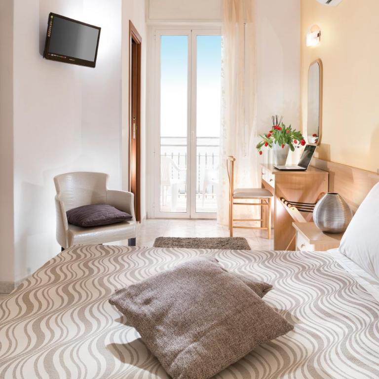 Hotel Bellerofonte - Camera Superior Matrimoniale/Doppia con Letti Singoli con Balcone - 3