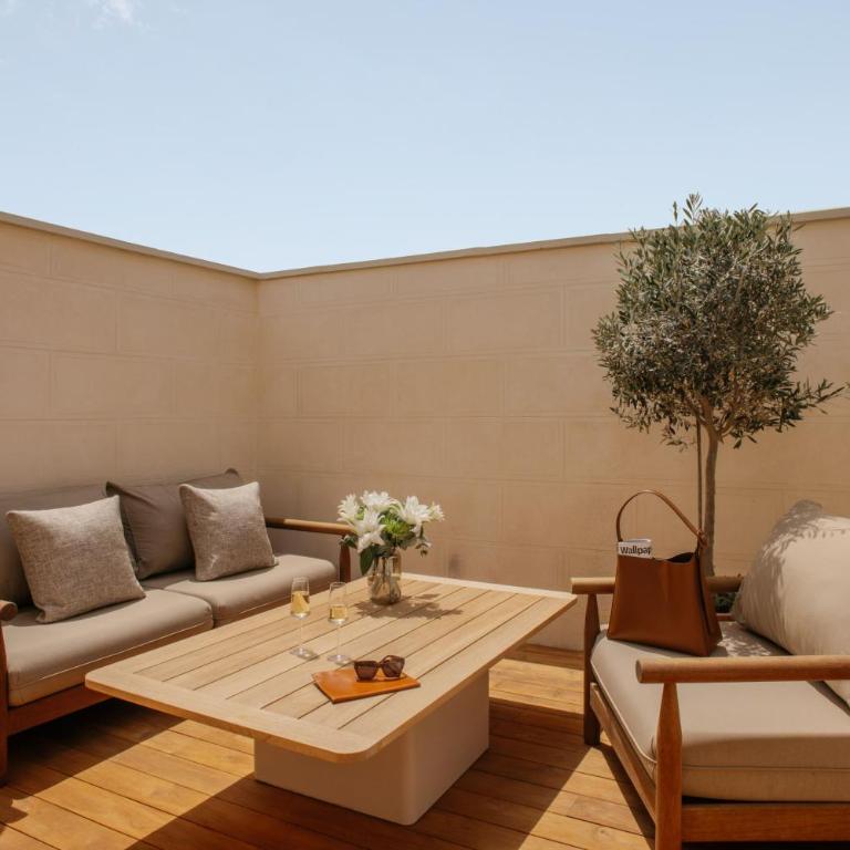 Casa de las Artes member of Meliá Collection - The Artist Junior Suite with Terrace - 4