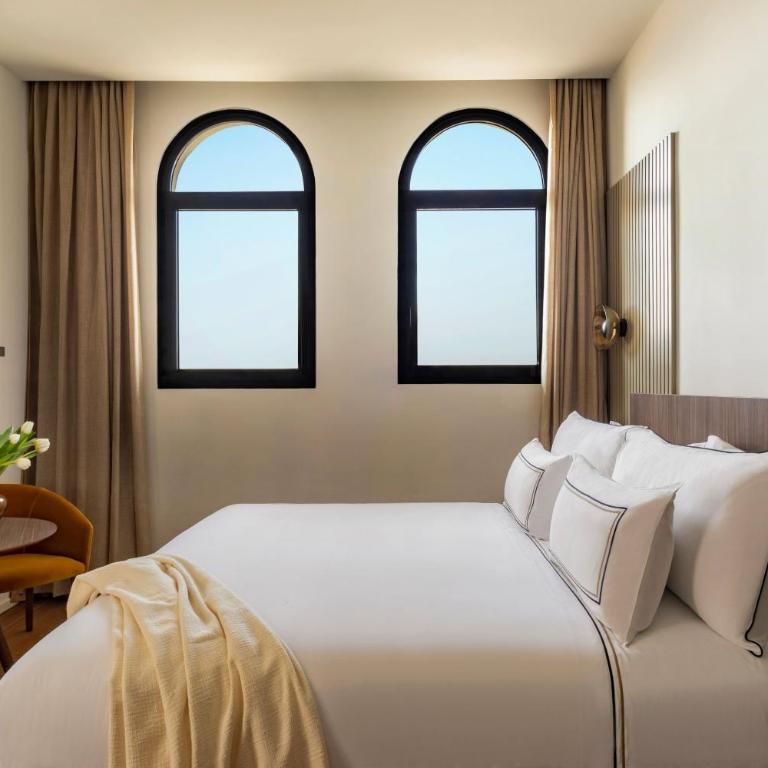 Casa de las Artes member of Meliá Collection - The Artist Junior Suite with Terrace and Urban Views - 4
