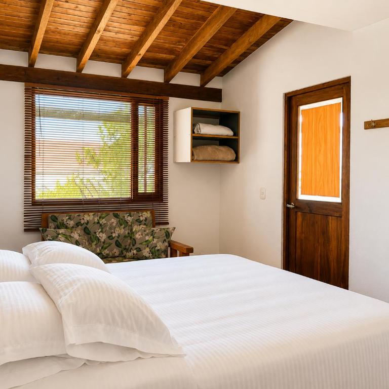 Hotel Campestre Refugio Ecuestre Rionegro - Habitación Doble Deluxe con balcón - 4