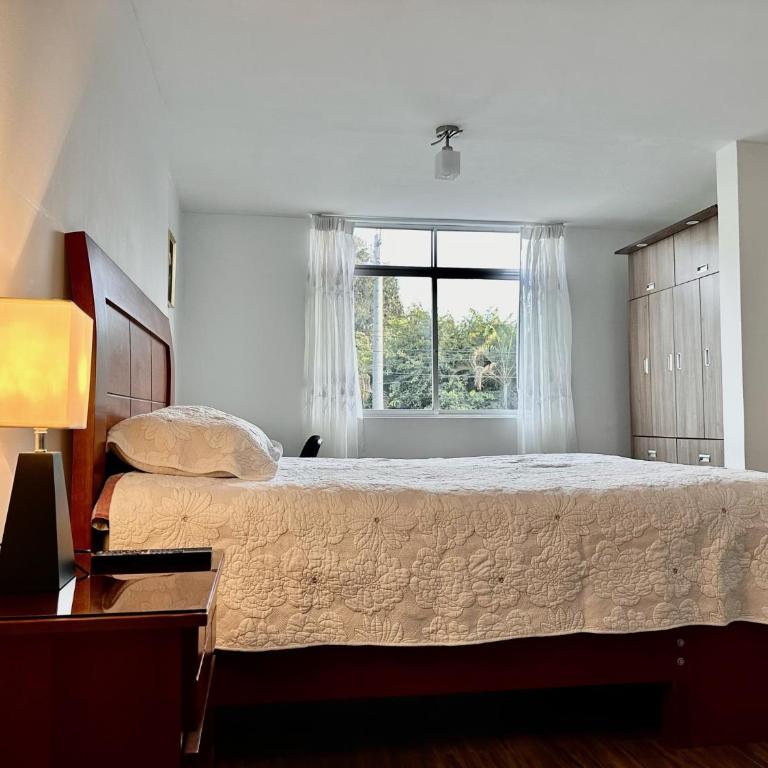 Hausse - Deluxe Queen Room - 4