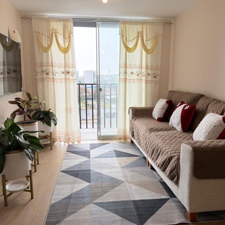 Departamento Faisanes - Three-Bedroom Apartment - 2