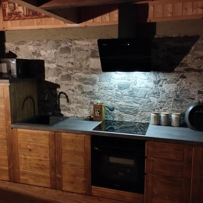 "Ca' Dreghina" Charm & Relaxation between wood and stone - Appartamento con 1 Camera da Letto - 31