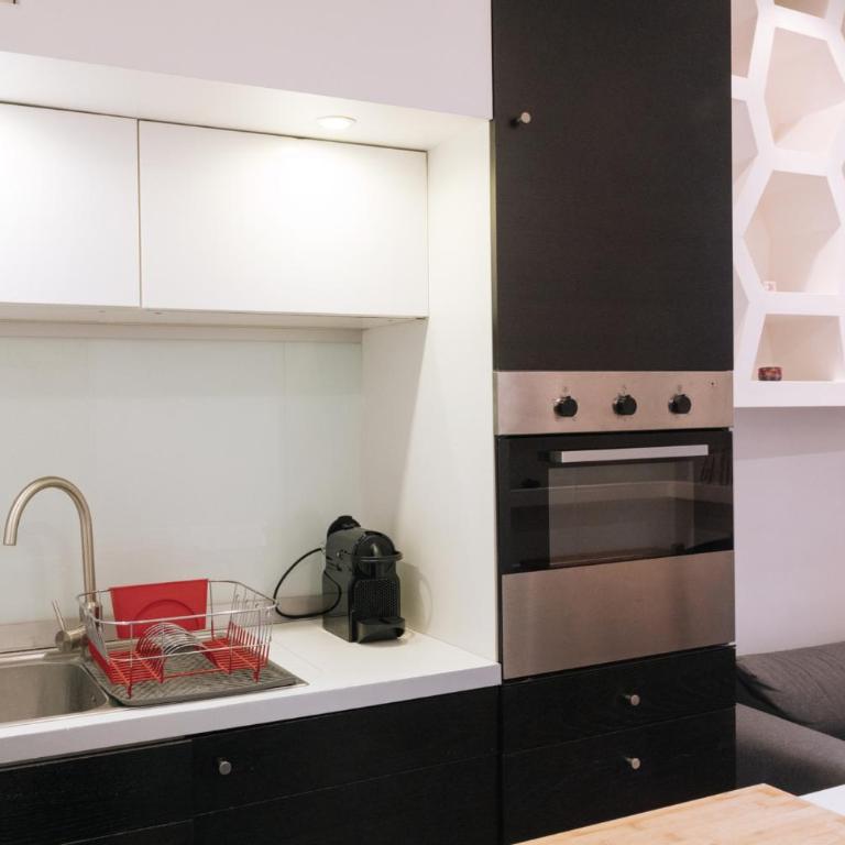 Cosy & Stylish Large Studio VoltaireOberkampf! - Appartement - 4