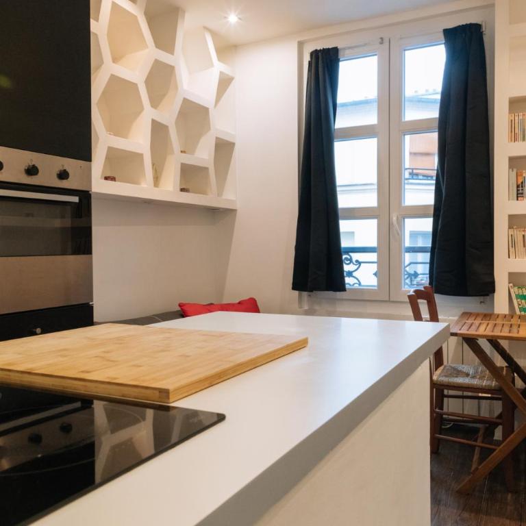 Cosy & Stylish Large Studio VoltaireOberkampf! - Appartement - 13