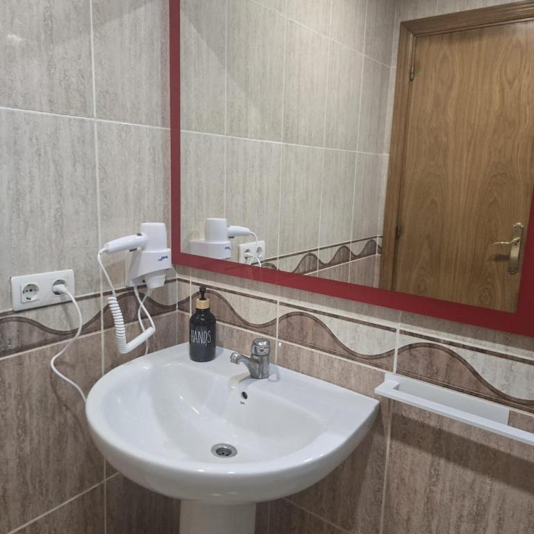 Bahia Park Apto A un Paso Del Mar Bahia ORO - Apartamento de 3 dormitorios - 64