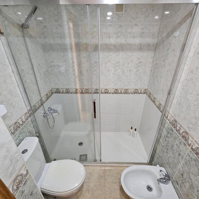 Bahia Park Apto A un Paso Del Mar Bahia ORO - Apartamento de 3 dormitorios - 69