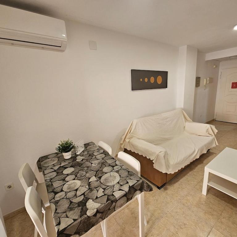 Bahia Park Apto A un Paso Del Mar Bahia ORO - Apartamento de 3 dormitorios - 76