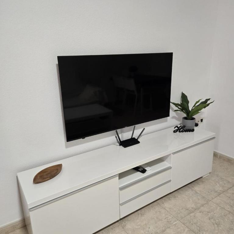 Bahia Park Apto A un Paso Del Mar Bahia ORO - Apartamento de 3 dormitorios - 77